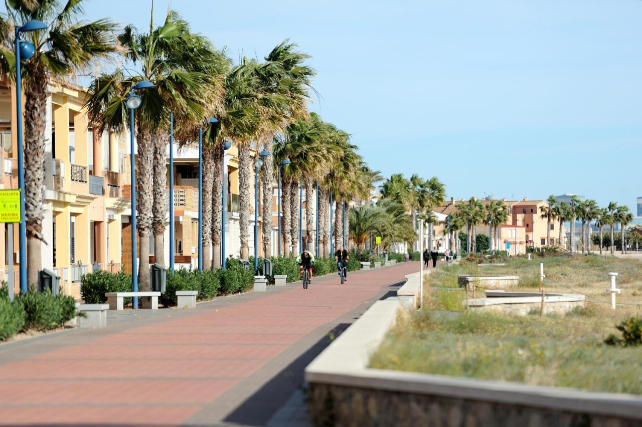 Apartamento Amplio. Vistas A La Playa Puçol Eksteriør billede