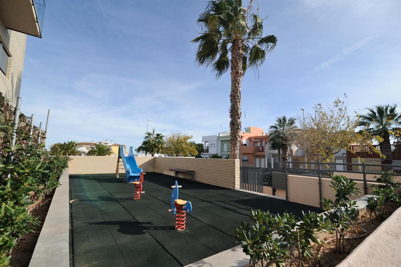Apartamento Amplio. Vistas A La Playa Puçol Eksteriør billede